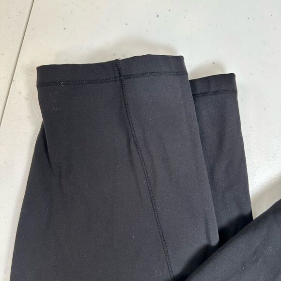 EUC Women’s Plus Size Black Leggings Criss Cross Waist Band Pockets - Size 3XL - Picture 7 of 8